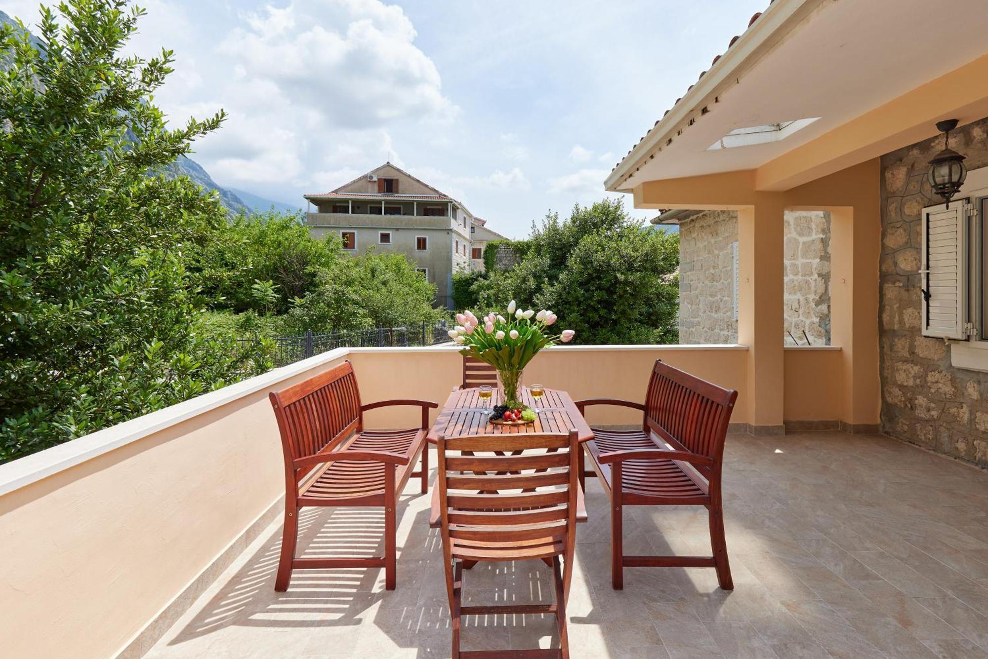 Konoba 224 Apartments Kotor Zewnętrze zdjęcie