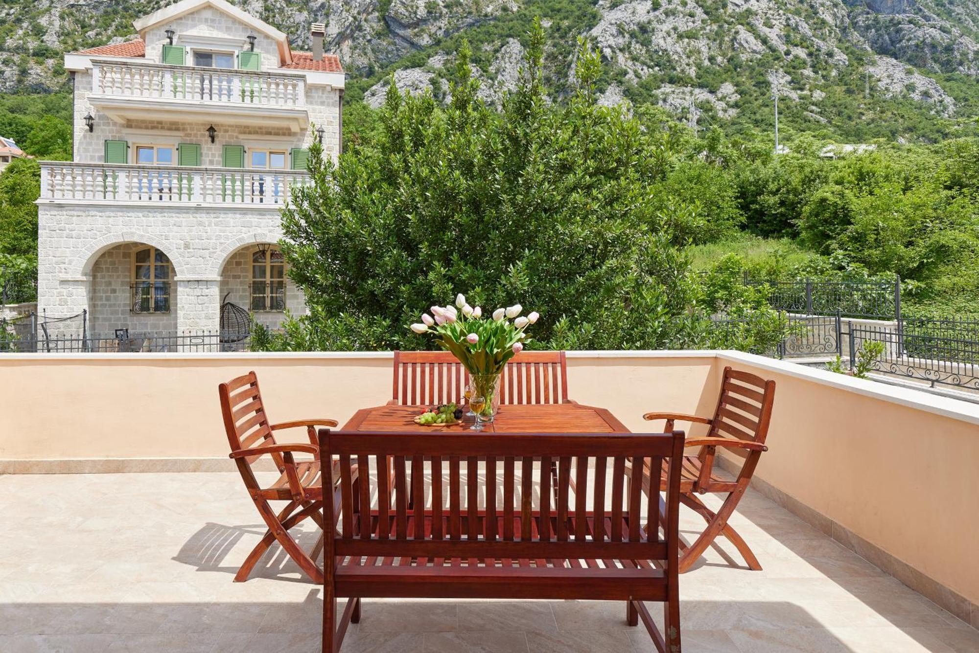 Konoba 224 Apartments Kotor Zewnętrze zdjęcie